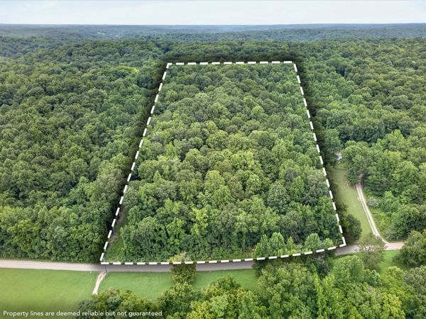 737 Lee Hollow Rd , Indian Mound, TN 37079