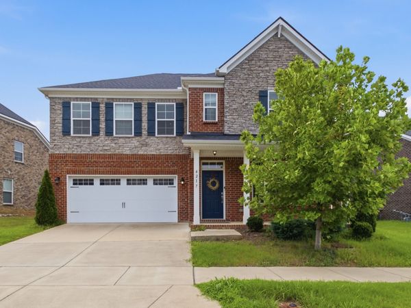 4217 Magnolia Farms Dr , Hermitage, TN 37076