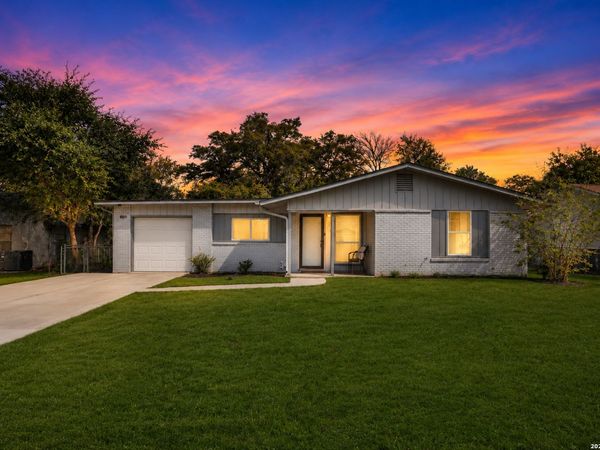 6243 FLINT ROCK DR, San Antonio, TX 78238