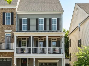 2048 AVINITY LOOP , Charlottesville, VA 22902