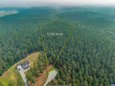 8 PINEY MOUNTAIN LN , Palmyra, VA 22963
