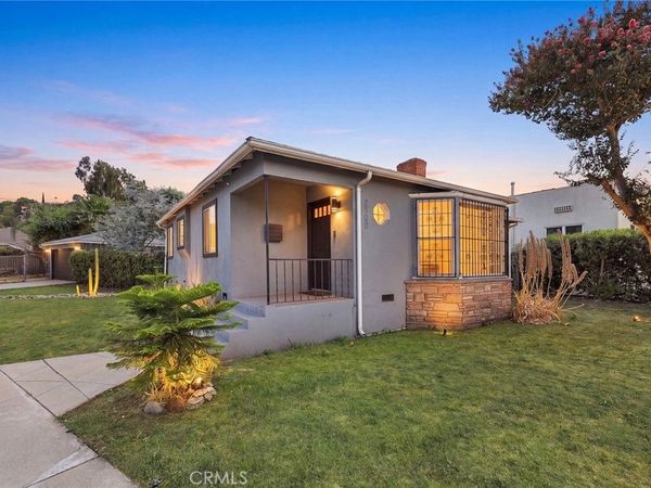2500 Carlos St, Alhambra, CA 91803