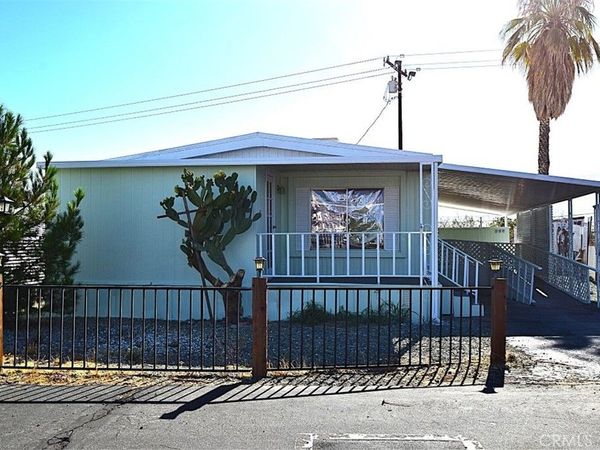 56254 29 Palms Highway, Unit 15, Yucca Valley, CA 92284