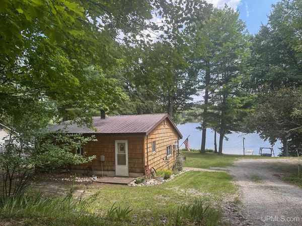 16754 KK.6 Road, Garden Twp, MI 49895