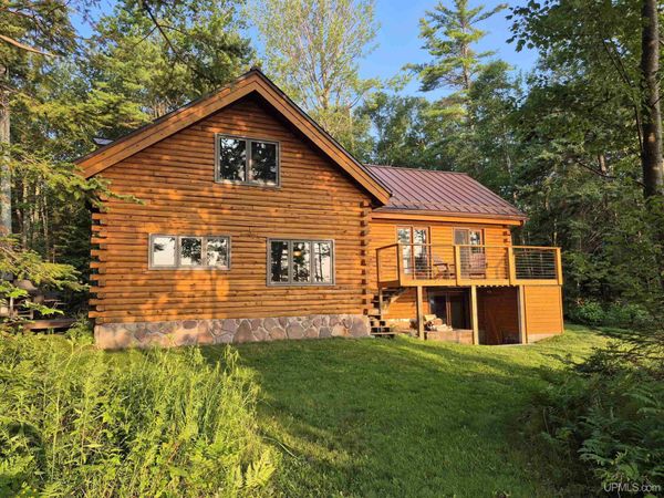 280 Shot Point Drive, Chocolay Twp, MI 49855