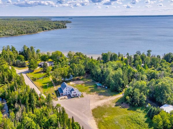 2747 County Road 377 Road, Lakefield Twp, MI 49853