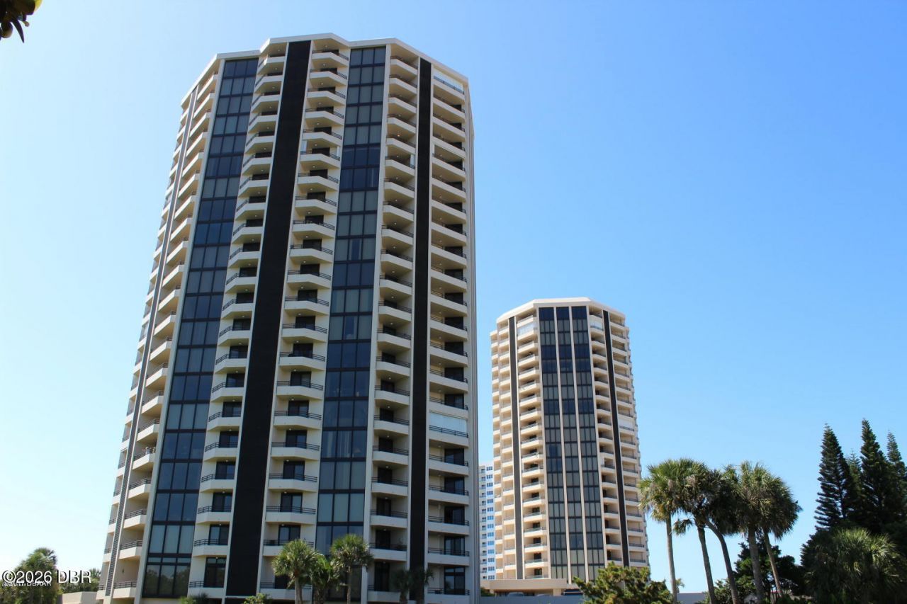1 Oceans West Boulevard, Unit 19B2, Daytona Beach Shores, FL 32118 Main Photo