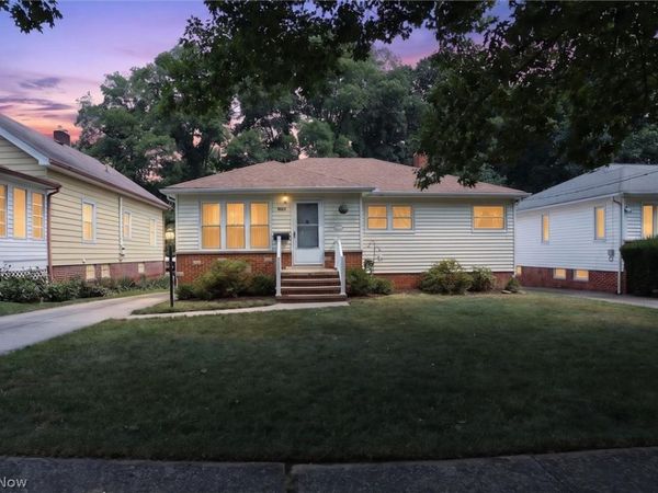 9180 Stonington Road , Parma Heights, OH 44130