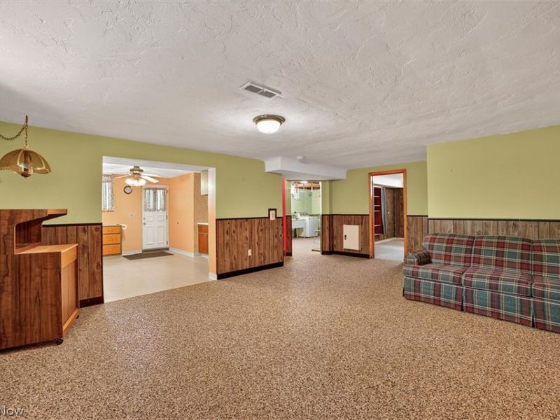 9180 Stonington Road , Parma Heights, OH 44130 Photo 31