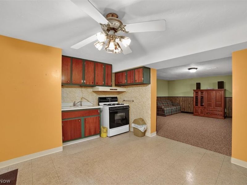 9180 Stonington Road , Parma Heights, OH 44130 Photo 35