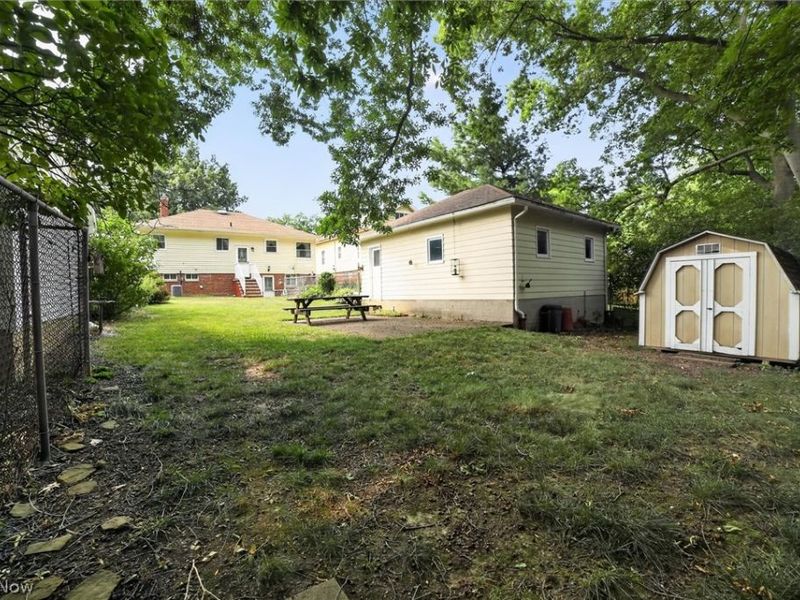 9180 Stonington Road , Parma Heights, OH 44130 Photo 39