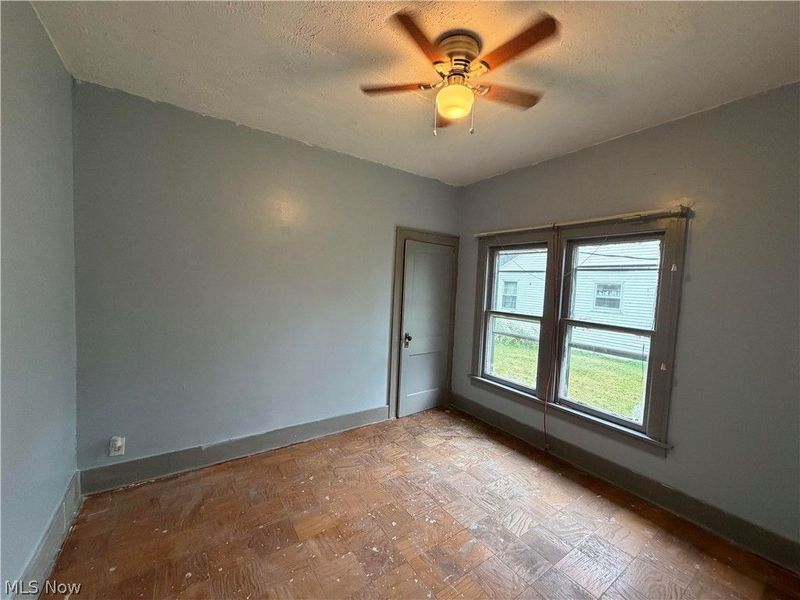 2048 Grafton Road , Elyria, OH 44035 Photo 18