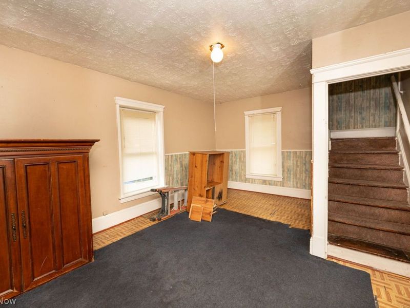 14810 Saranac Road, Cleveland, OH 44110 Photo 2
