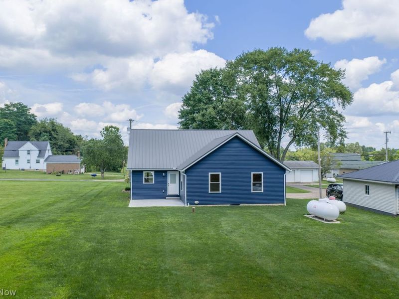 310 Sharp Drive, Sherrodsville, OH 44675 Photo 24