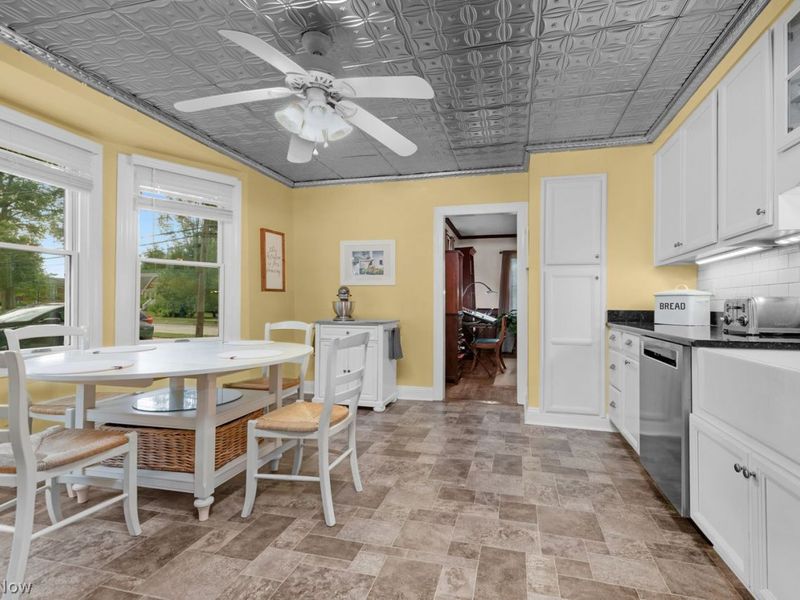 603 Bassett Road, Bay Village, OH 44140 Photo 11