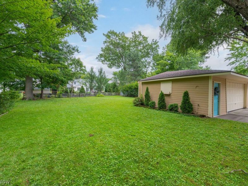603 Bassett Road, Bay Village, OH 44140 Photo 41