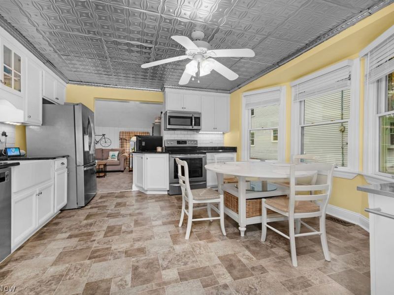 603 Bassett Road, Bay Village, OH 44140 Photo 7