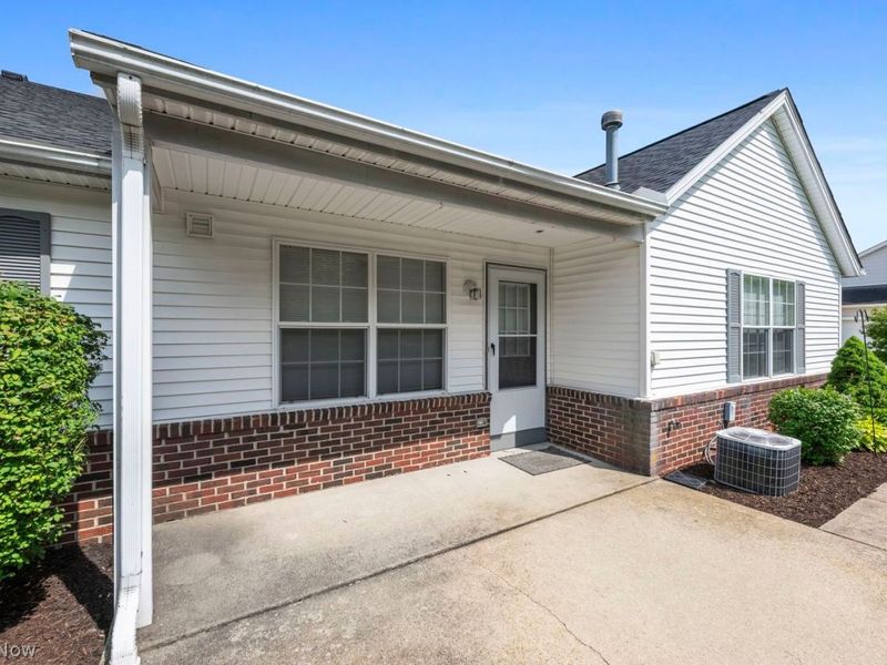 9215 Hickory Ridge Drive, Streetsboro, OH 44241 Photo 1