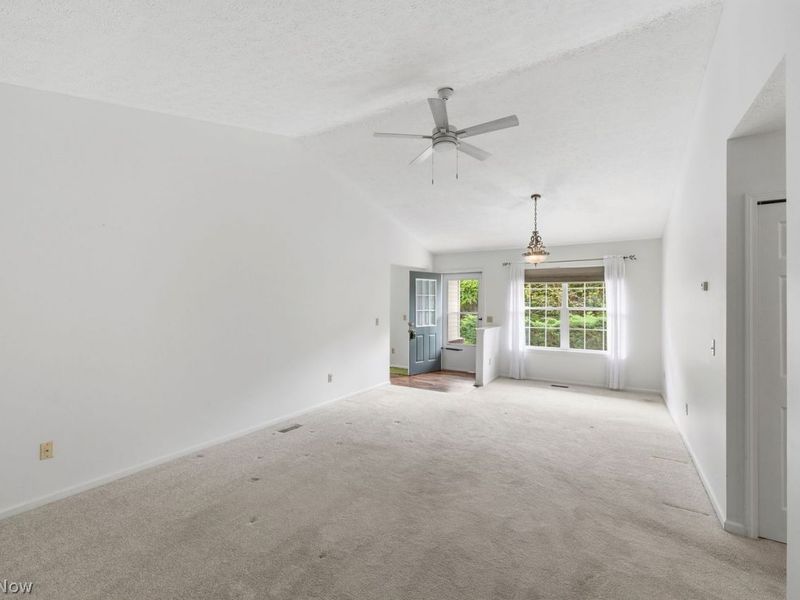 9215 Hickory Ridge Drive, Streetsboro, OH 44241 Photo 6