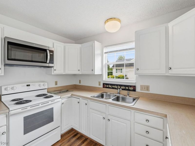 9215 Hickory Ridge Drive, Streetsboro, OH 44241 Photo 9