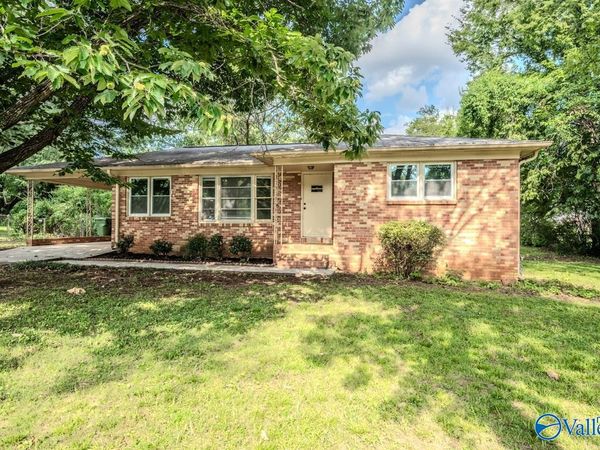 1622 Hampton Road NW, Huntsville, AL 35816