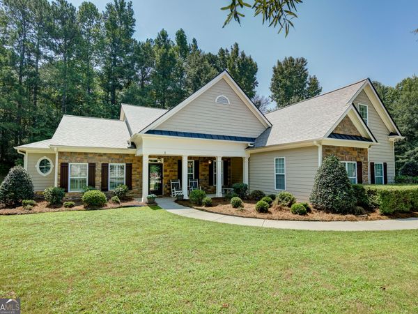 5 Renwick Drive, Senoia, GA 30276