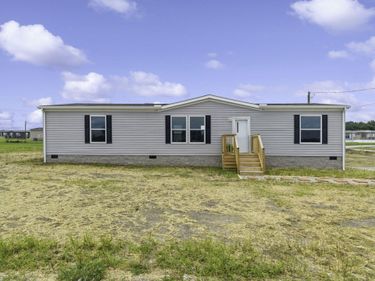 18 Turkey Loop, East Bernstadt, KY 40729