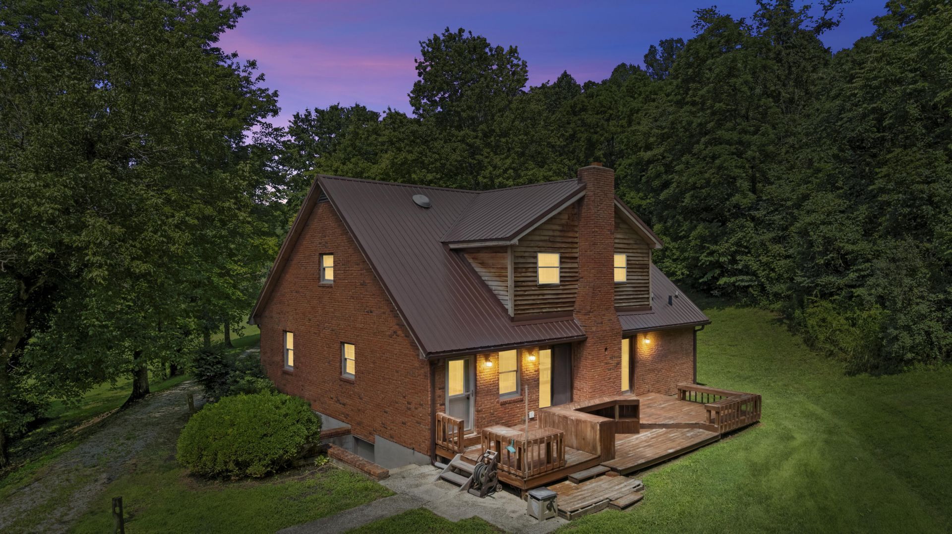 140 Grandison Branch Road, Vanceburg, KY 41179