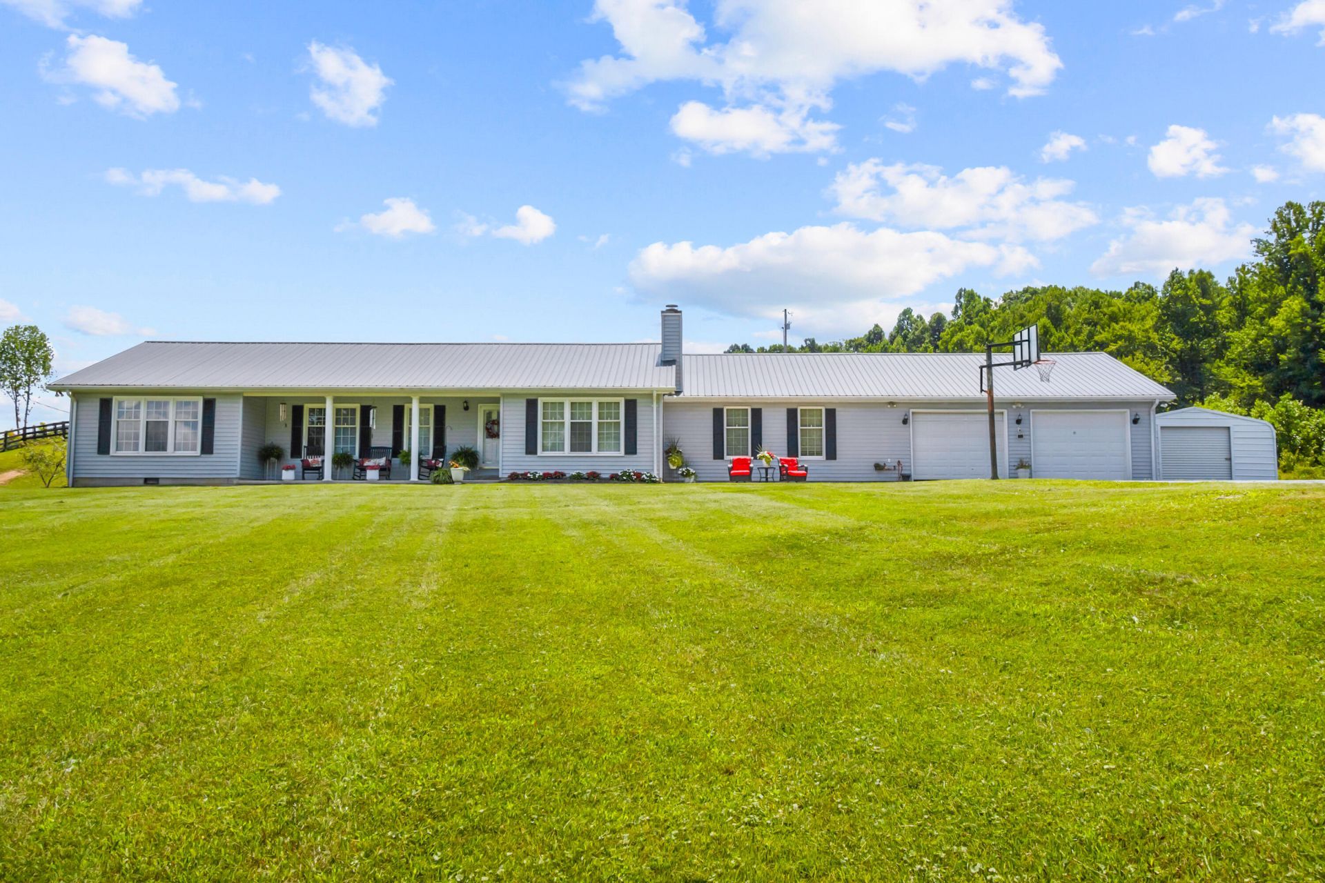 11031 US-421 , Tyner, KY 40486