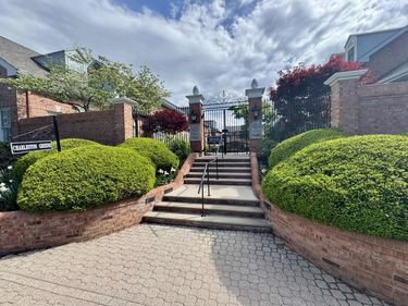 4B Charleston Greene, Danville, KY 40422