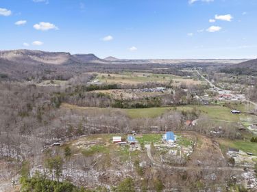 10494 Battlefield Memorial Highway, Berea, KY 40403