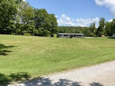  7120 N 7120 N Highway 127 B Highway, Albany, KY 42602