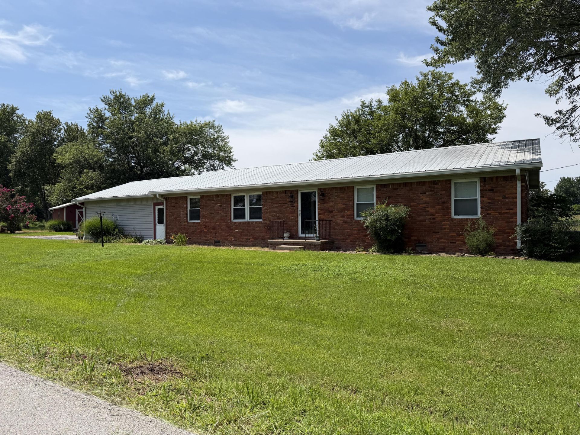 421 Lewis Road, Crofton, KY 42217