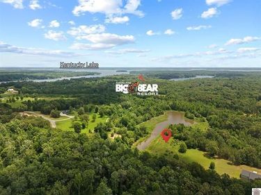 42 Valhalla Lane, Benton, KY 42025