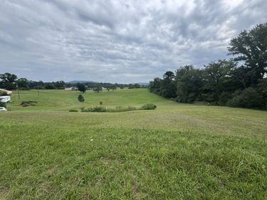 267 J O Stockton Pond Road, Albany, KY 42602