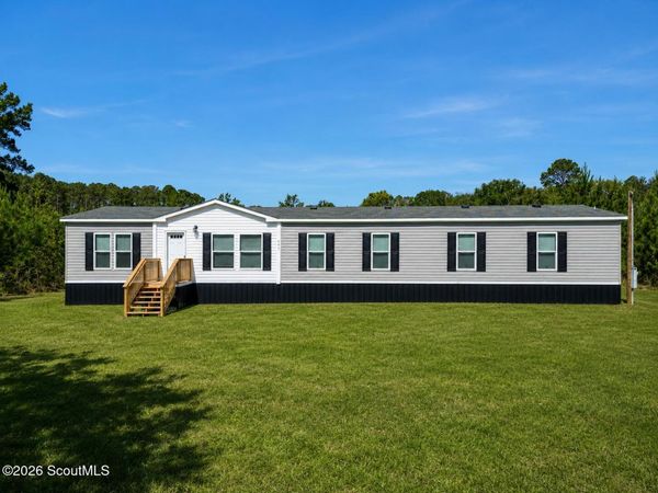 991 Bradwell Dunham Road NE, Ludowici, GA 31316