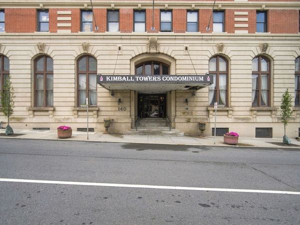 140 Chestnut, Unit 205, Springfield, MA 01103