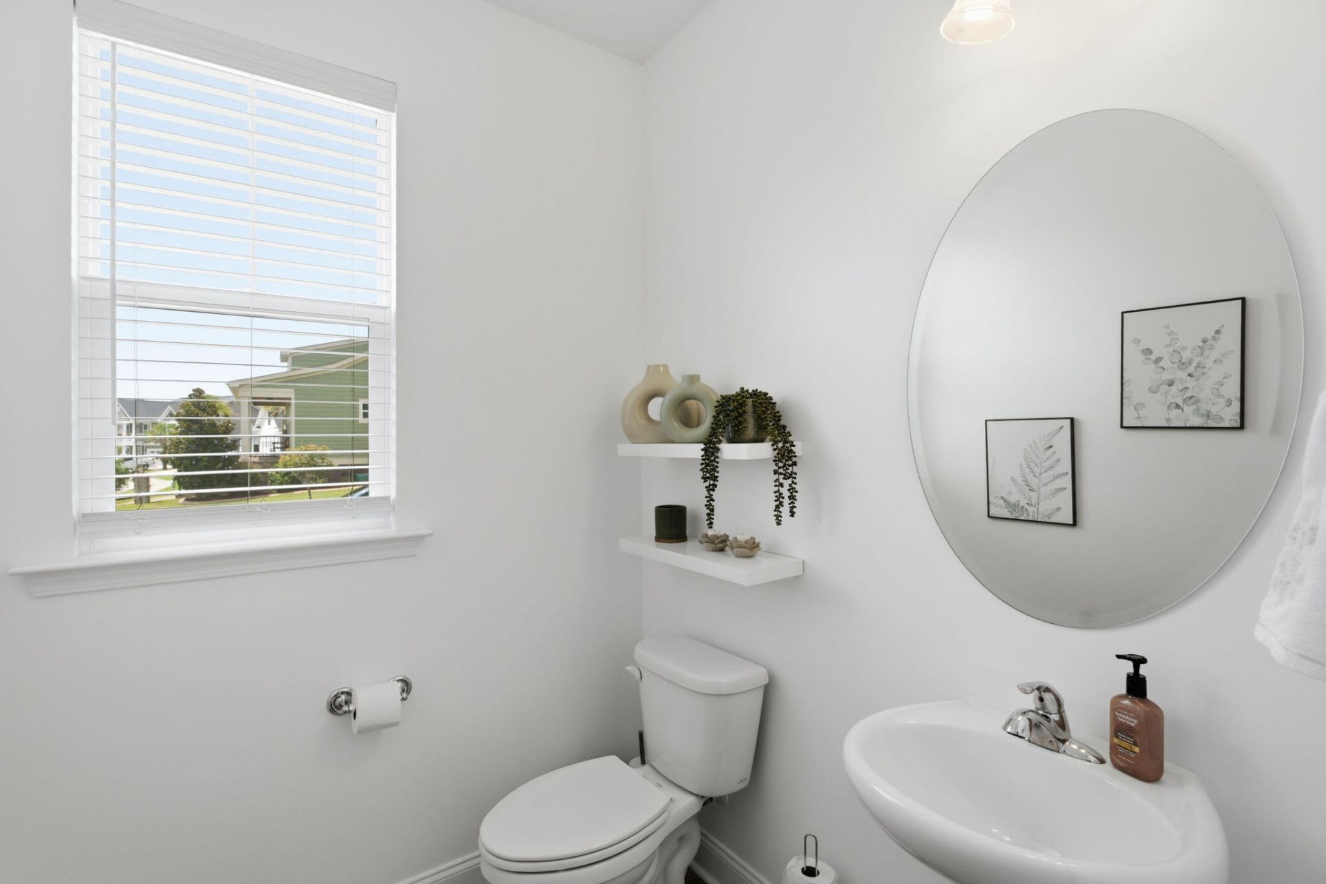 566 Pendleton Drive Photo 10