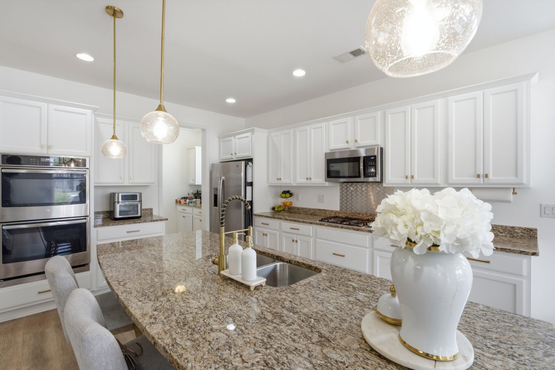 566 Pendleton Drive Photo 15
