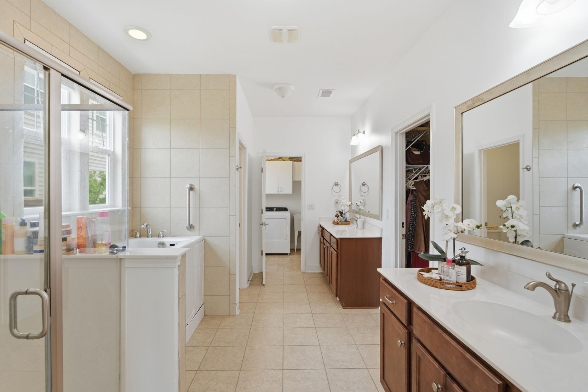566 Pendleton Drive Photo 23