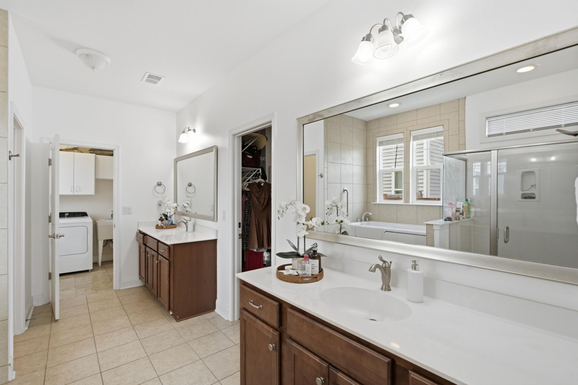 566 Pendleton Drive Photo 24