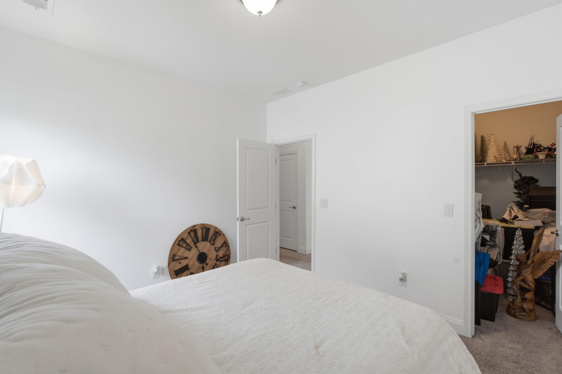 566 Pendleton Drive Photo 33