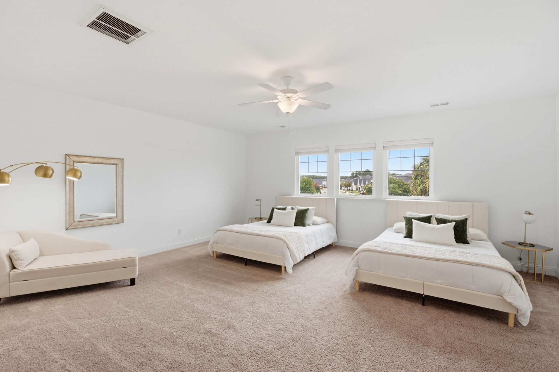 566 Pendleton Drive Photo 37