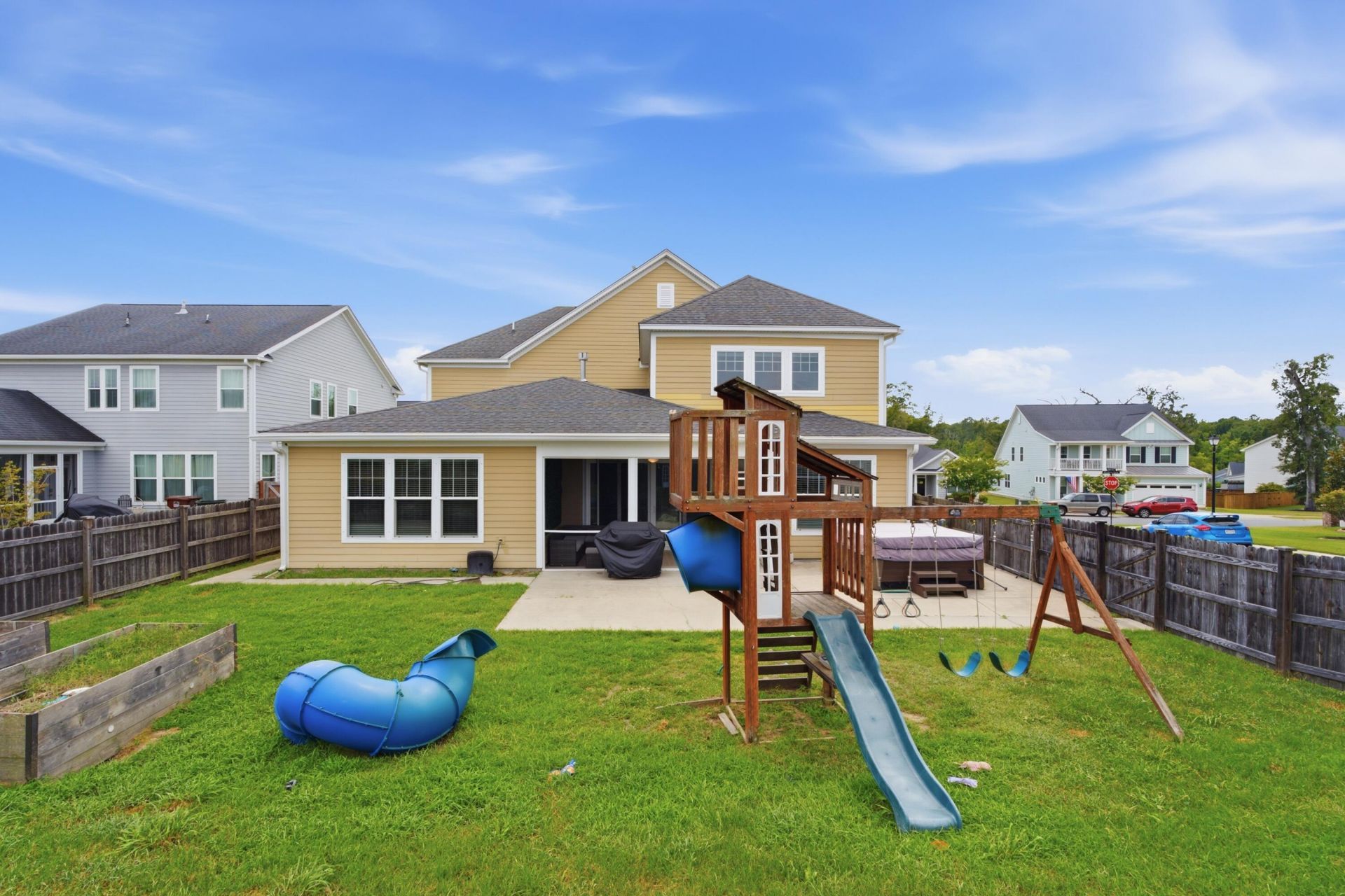 566 Pendleton Drive Photo 45