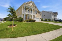 566 Pendleton Drive photo 4
