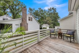 1421 N Point Court photo 4