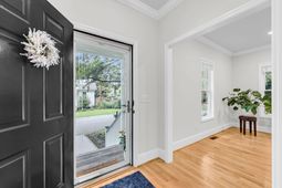 1421 N Point Court photo 4