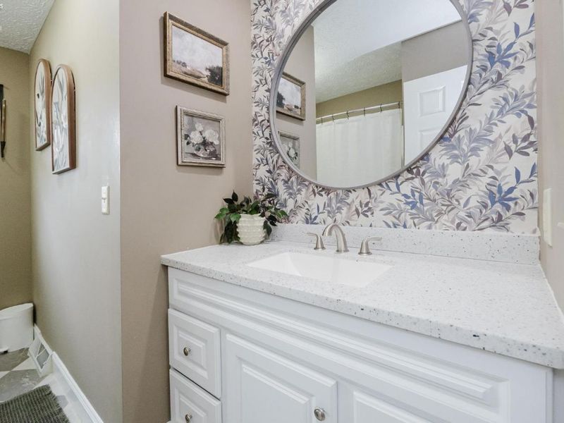 4704 E Kingsley Circle, Sandusky, OH 44870 Photo 17