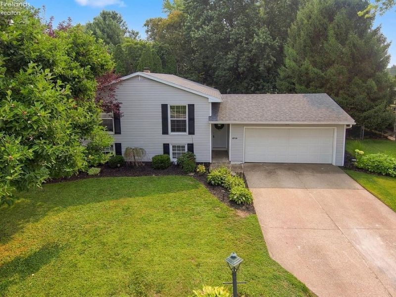 4704 E Kingsley Circle, Sandusky, OH 44870 Photo 44