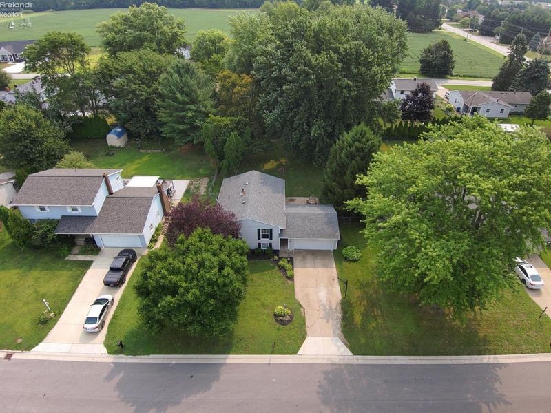 4704 E Kingsley Circle, Sandusky, OH 44870 Photo 58